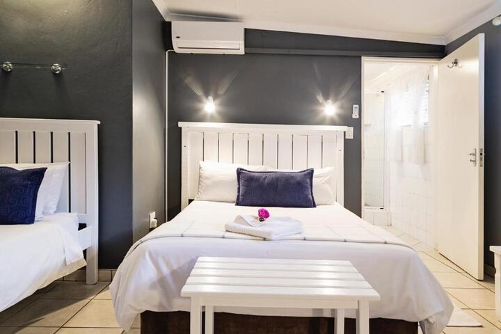 Holme Lea Manor - thumb 6