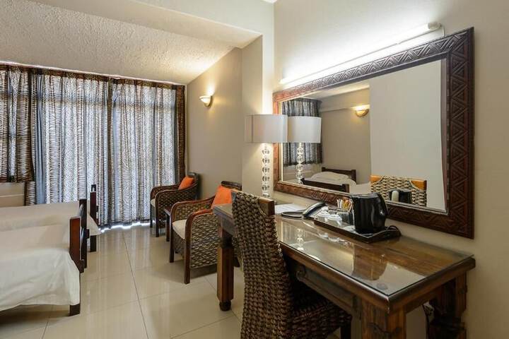 Margate Hotel - thumb 1