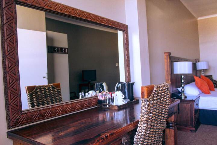 Margate Hotel - thumb 3