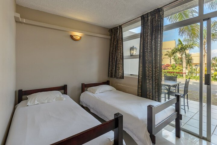 Margate Hotel - thumb 2