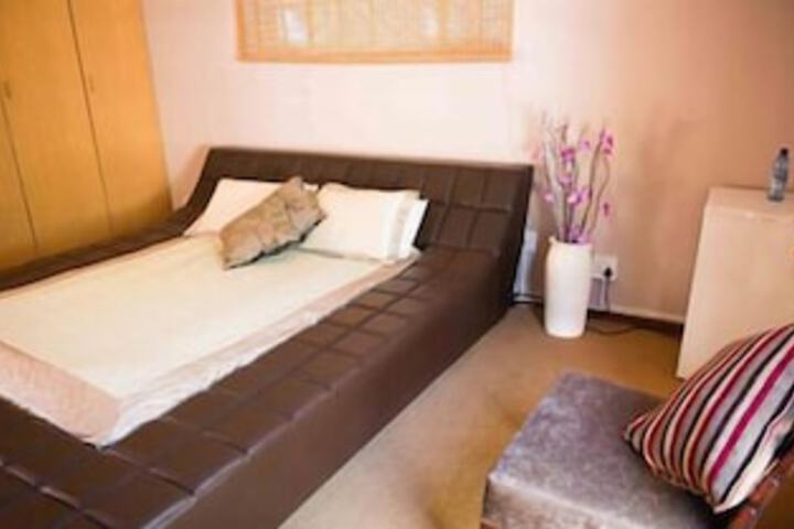 Quereba Bed And Breakfast - thumb 1