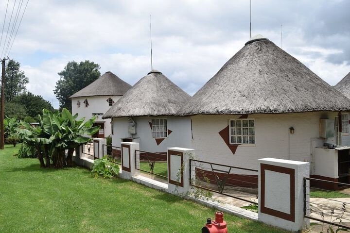 Sheris Lodge And Backpackers - thumb 4