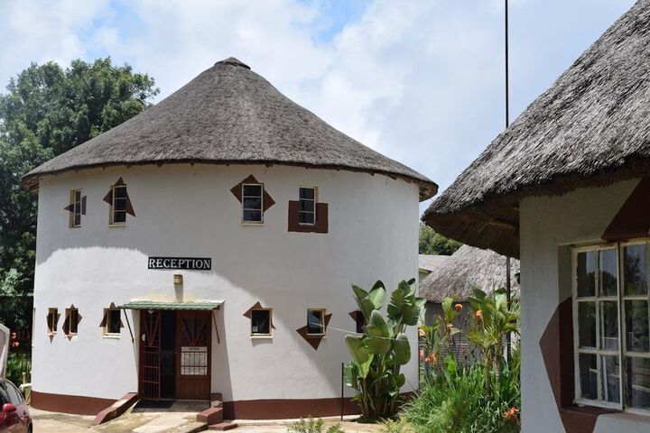 Sheris Lodge And Backpackers - thumb 6