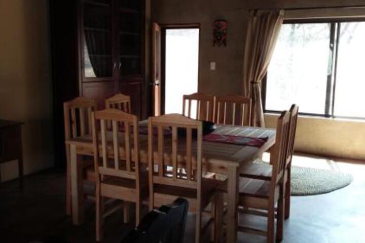 Marloth Kruger Whispering Ants - thumb 6