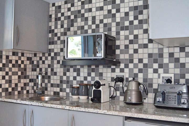 1AA Wilhelminia Apartments - thumb 5