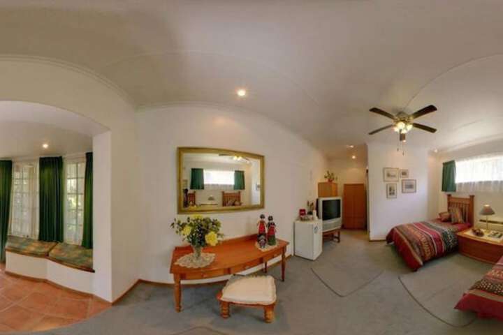 Cosy Den B&B Luxury Guest House Style - thumb 7