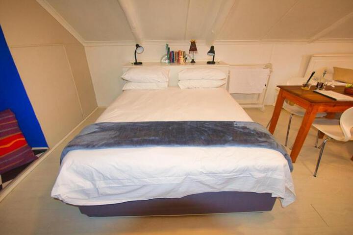 Pascals Of Napier - thumb 4