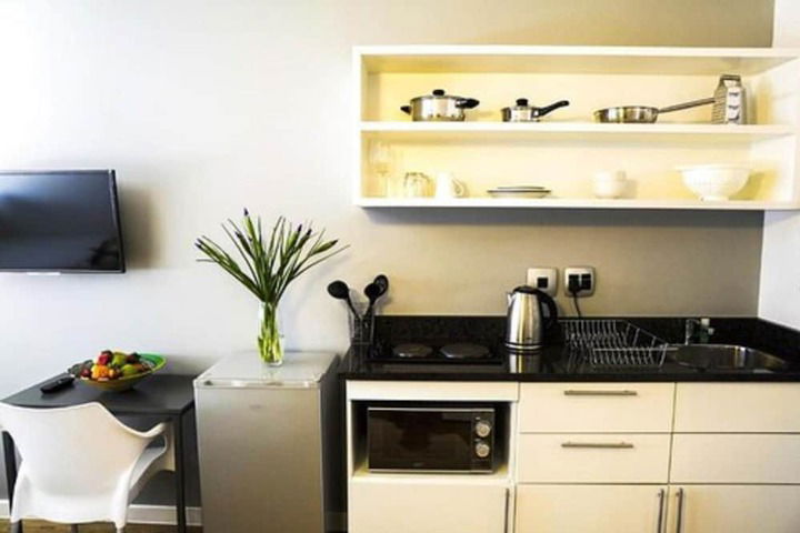 106 On Adderley Accommodation - thumb 4