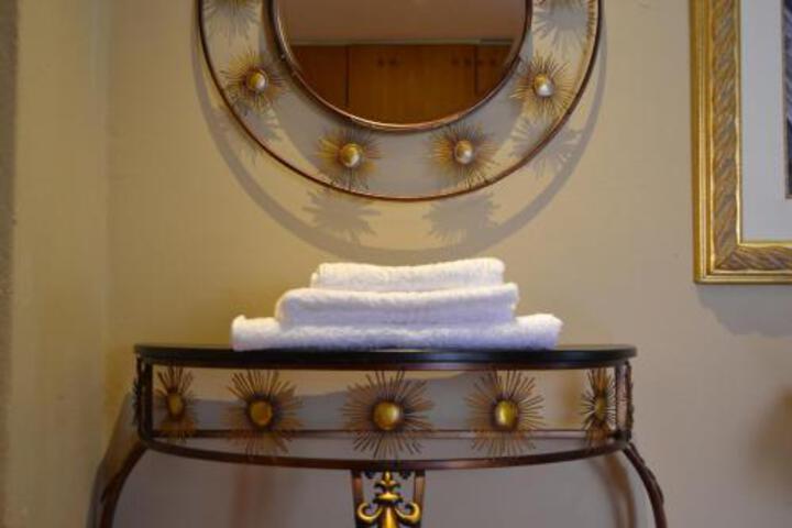 Kayalako 4th Avenue Guest House - thumb 6