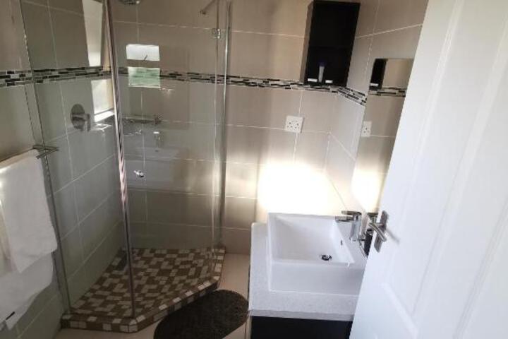 Lucolo Palace B & B Mthatha - thumb 3