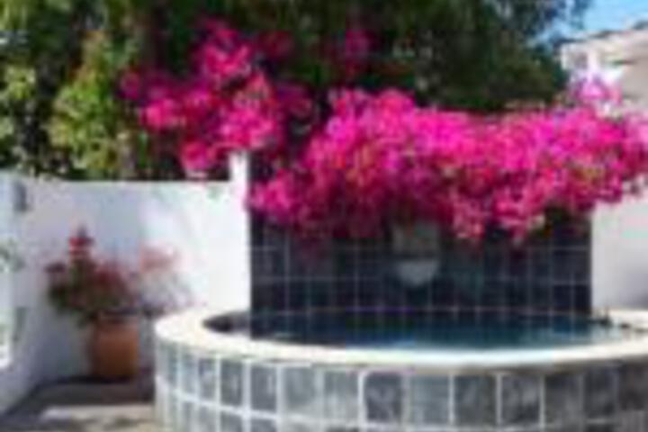 Paulyn Place - thumb 0