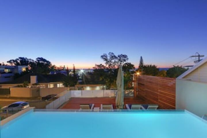 Harrier Place - Four Bedroom Villa, Sleeps 8 - thumb 0