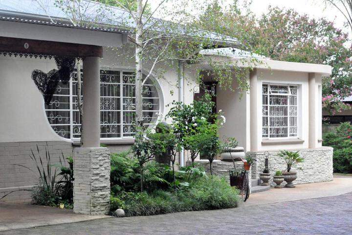 La Guesthouse - thumb 7