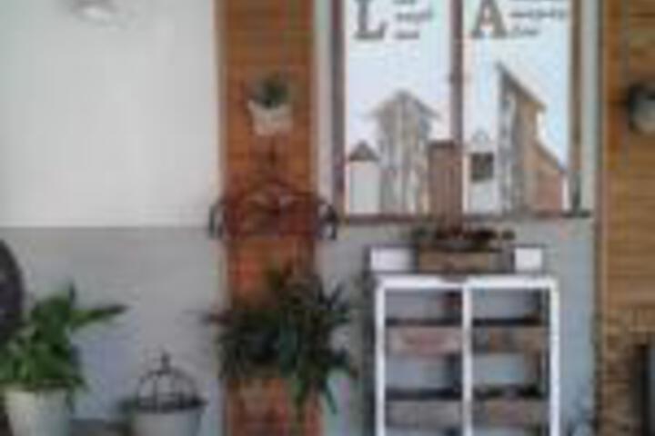 La Guesthouse - thumb 0