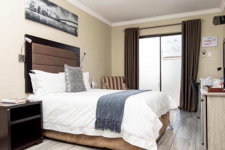 Qs Boutique Stay - thumb 1