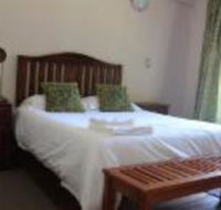 Sanloo Manor - Accommodation Africa