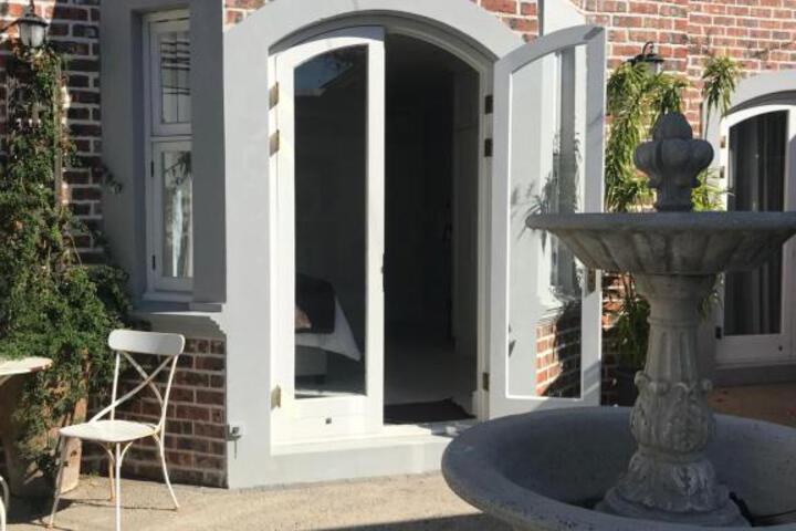 1 On Mona B & B - thumb 6