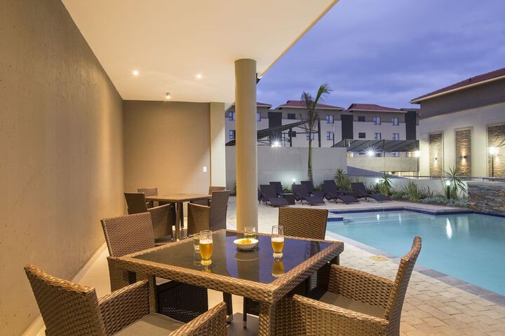 Savannah Park Luxury  Apartments - thumb 5