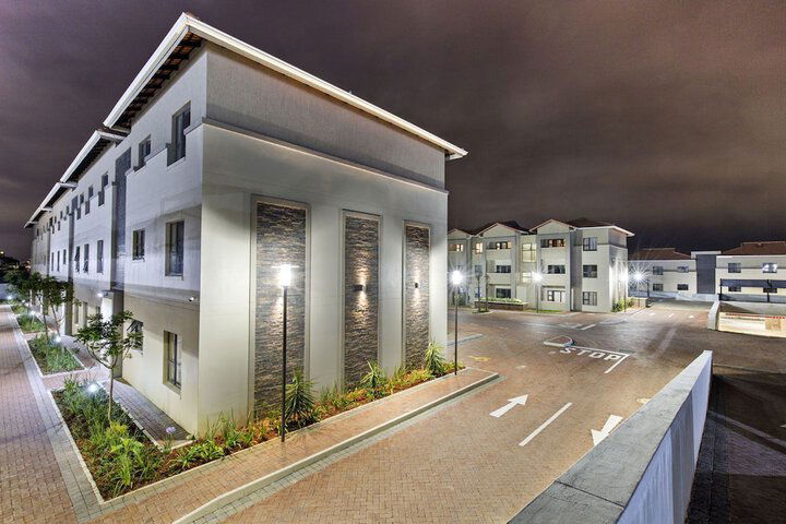Savannah Park Luxury  Apartments - thumb 3