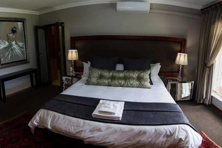 Castello Guesthouse Bloemfonte - thumb 1