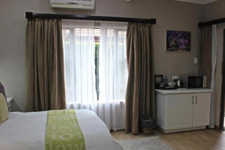 The Lapha Guesthouse And Conference Centre - thumb 2