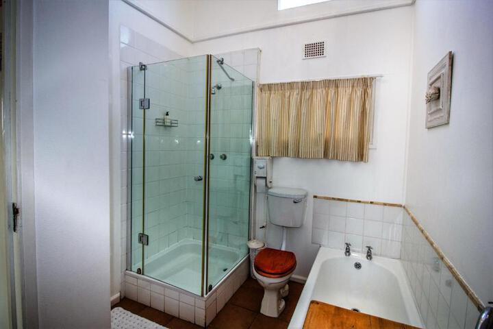 Gone To The Beach - thumb 5