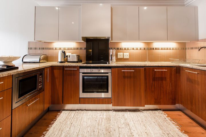 Unit Number 414 Cape Royale Luxury Apartments - thumb 2