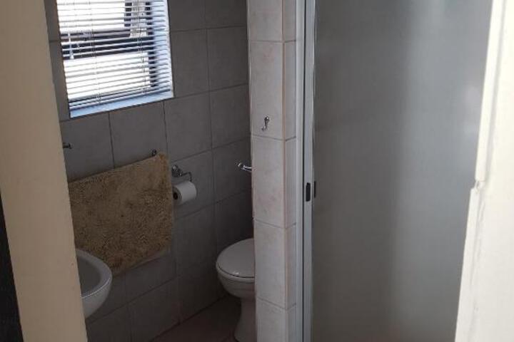 360 Eastwoods Guest House - thumb 2