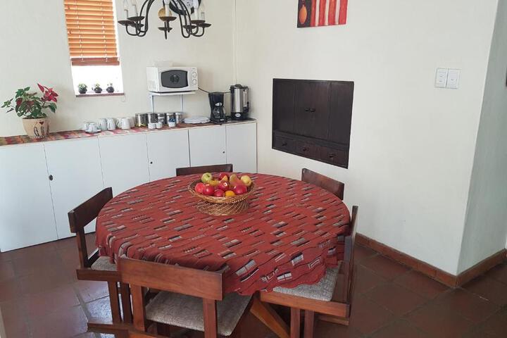 360 Eastwoods Guest House - thumb 4