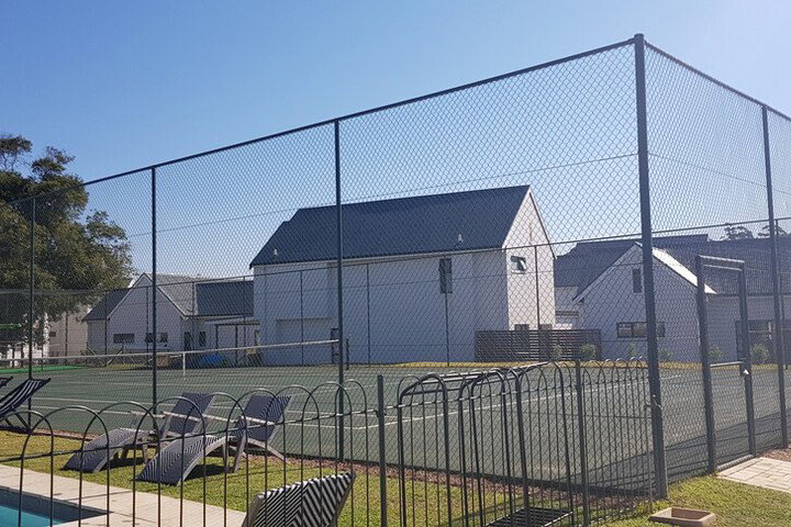 179 Emberton Estate - thumb 2