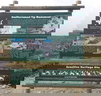 Shared Transfer to Cape Agulhas - Where The Two Oceans Meet From Cape Town F/Day - Accommodation Africa